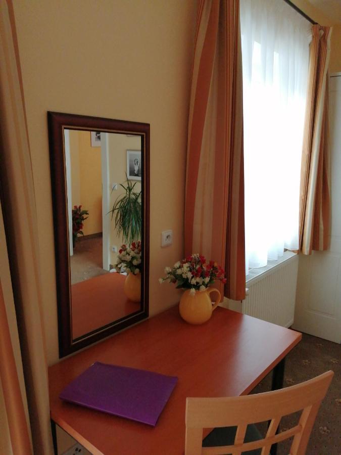 Apartmany Cesky Dvur Mariánské Lázně Kültér fotó