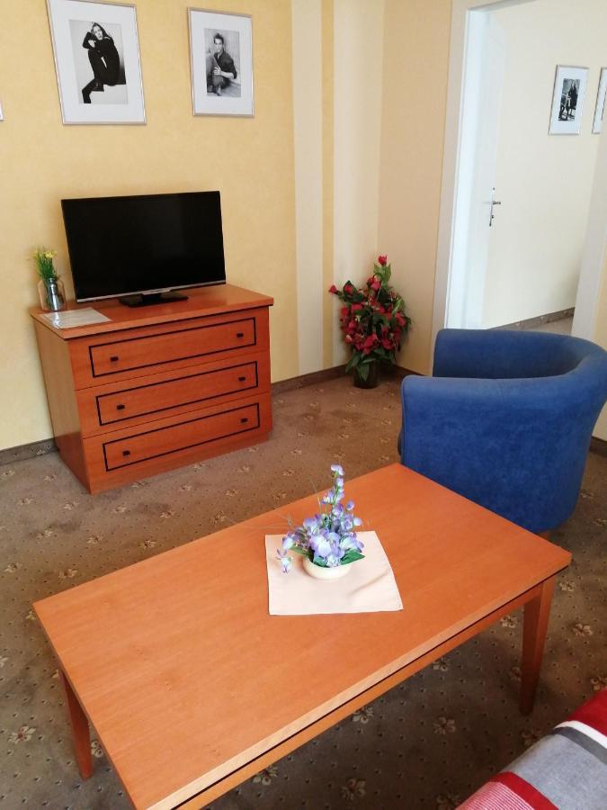 Apartmany Cesky Dvur Mariánské Lázně Kültér fotó